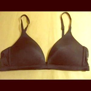 DKNY Black classic beauty push up bra size 32c
